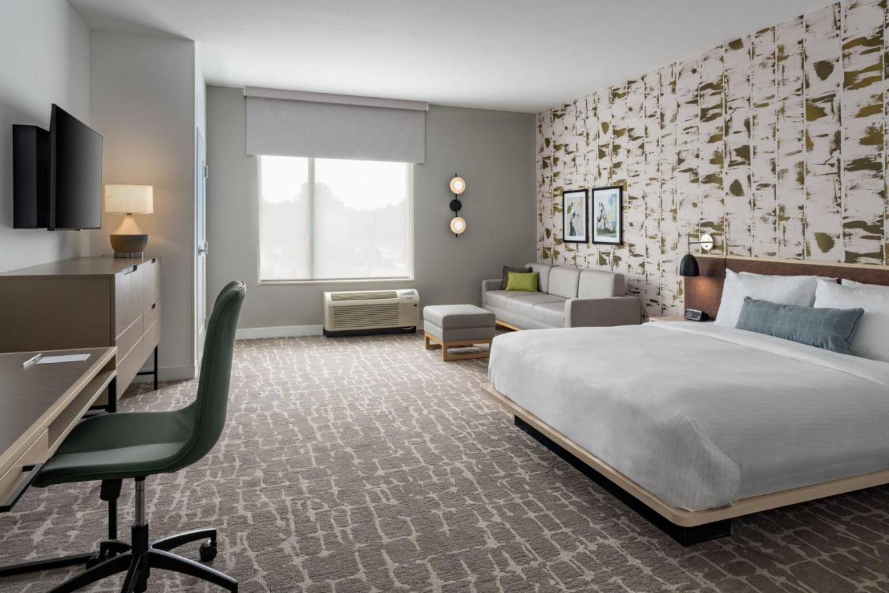 Towneplace Suites By Marriott Ocala Дънелон Екстериор снимка