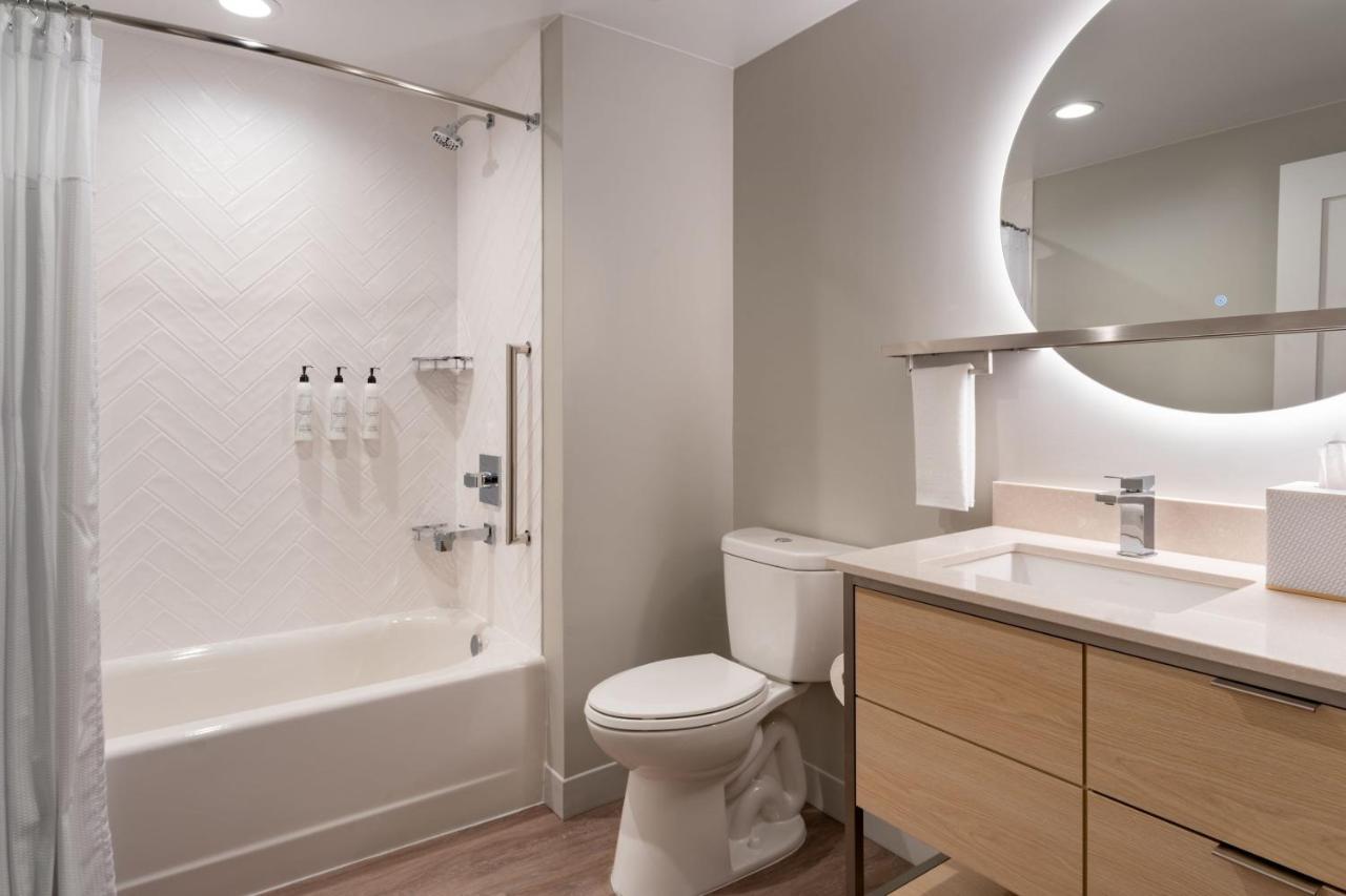 Towneplace Suites By Marriott Ocala Дънелон Екстериор снимка