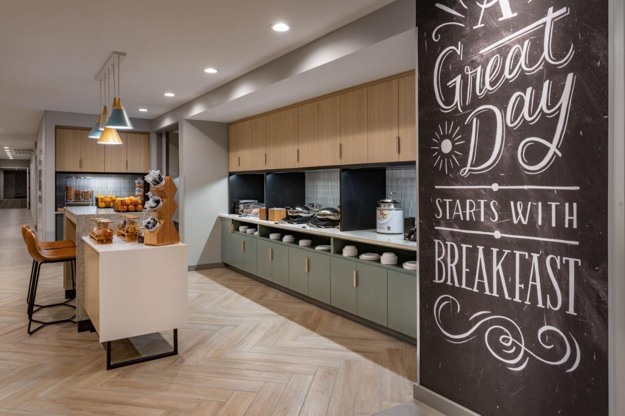 Towneplace Suites By Marriott Ocala Дънелон Екстериор снимка